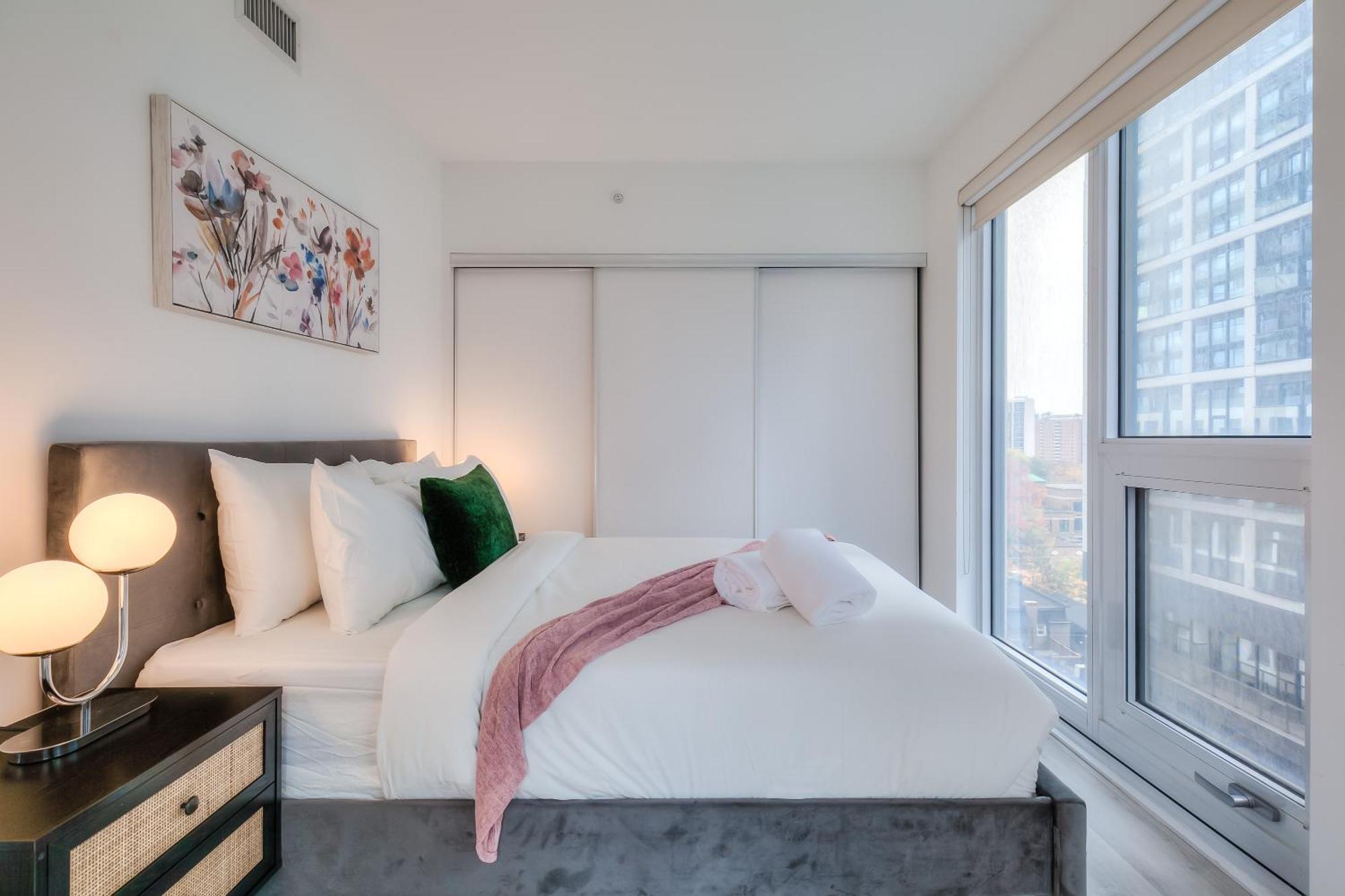Panorama Suites Downtown Toronto Exteriör bild